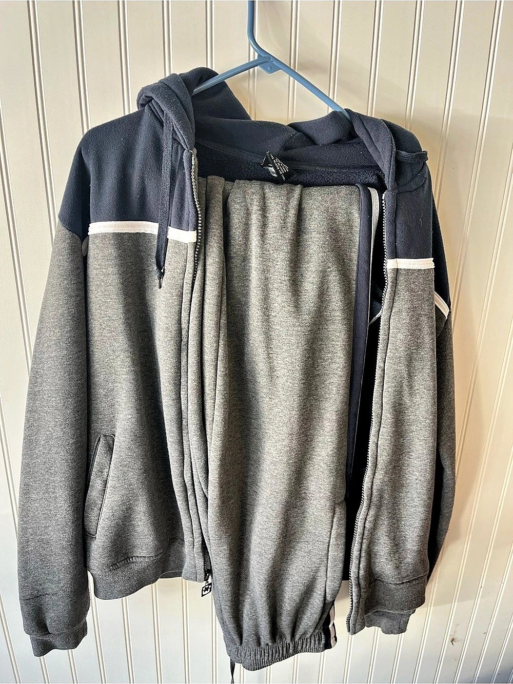 NBNgear Men's Gray & Black Track Jacket Size Medium